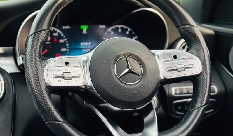 
								Mercedes Benz C200 full									