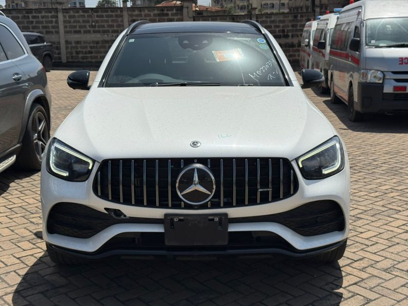 
								Mercedes Benz GLC 43 full									