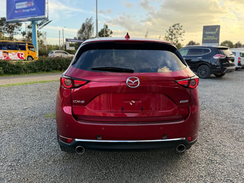 
								Mazda Cx-5 full									