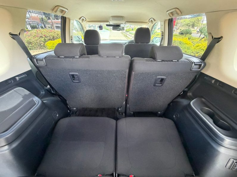 
								Mitsubishi outlander full									