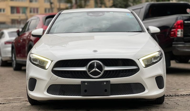 
								Mercedes Benz A180 full									