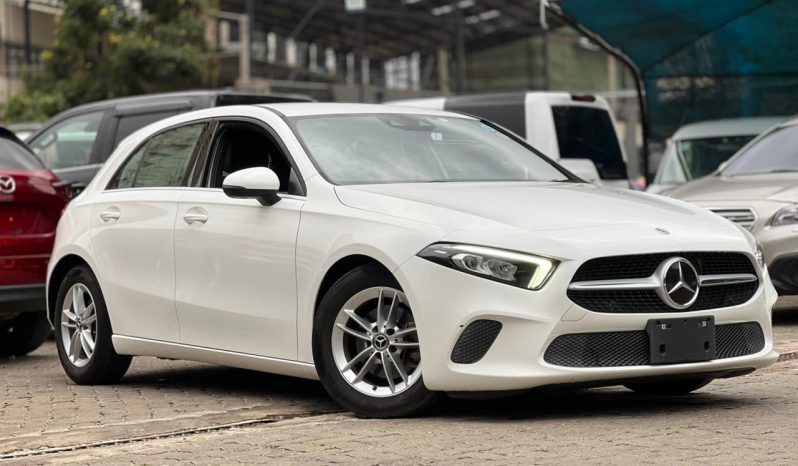 
								Mercedes Benz A180 full									