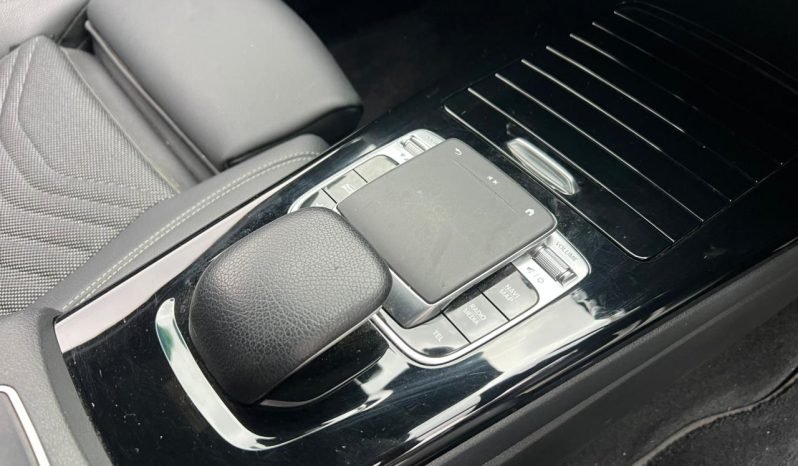 
								Mercedes Benz A180 full									