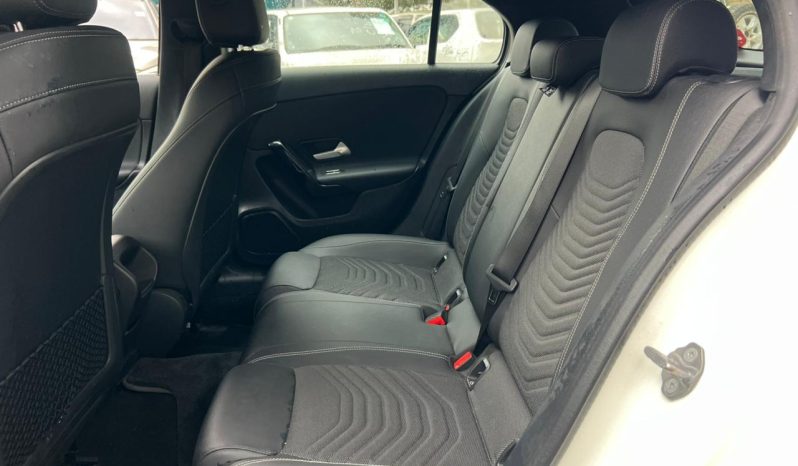 
								Mercedes Benz A180 full									