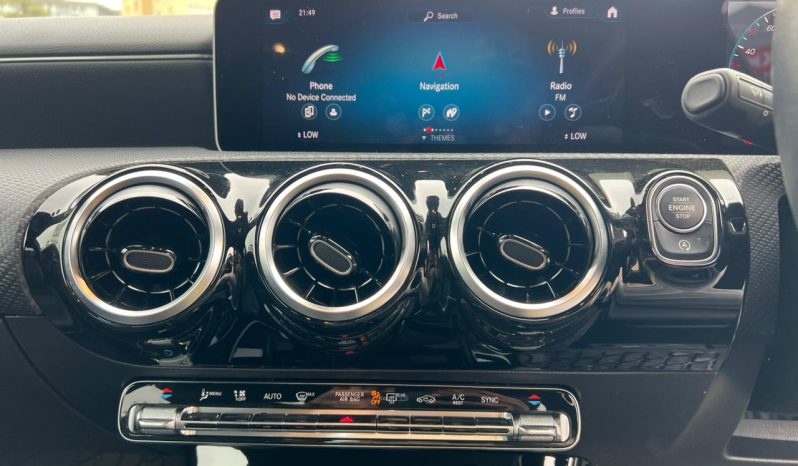 
								Mercedes Benz A180 full									