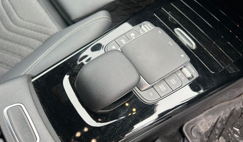 
								Mercedes Benz A180 full									