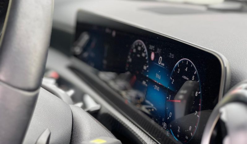 
								Mercedes Benz A180 full									