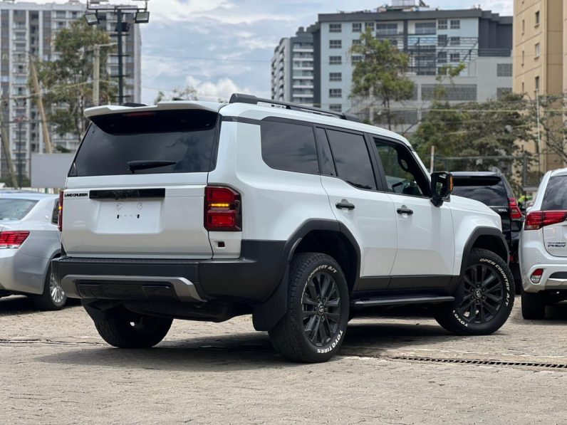 
								Land cruiser prado J250 full									