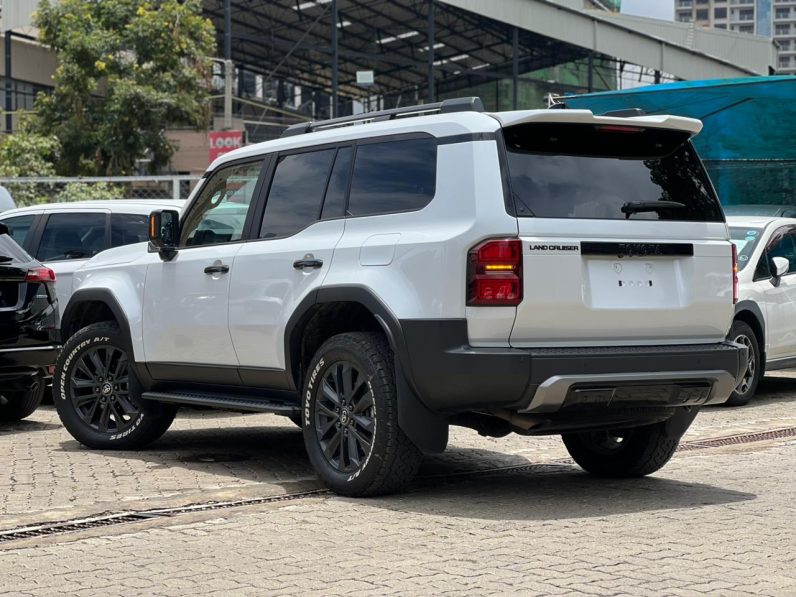 
								Land cruiser prado J250 full									