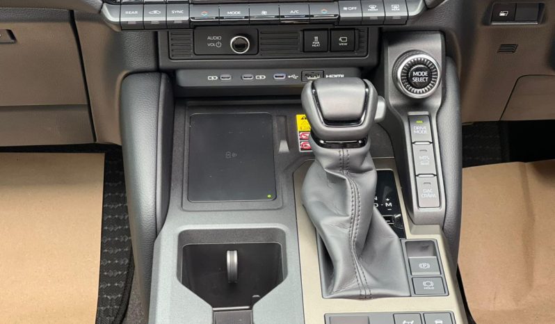 
								Land cruiser prado J250 full									