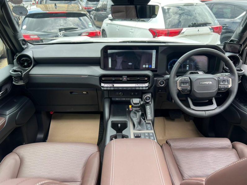 
								Land cruiser prado J250 full									