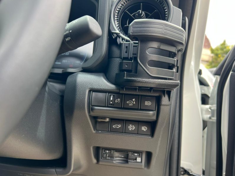 
								Land cruiser prado J250 full									