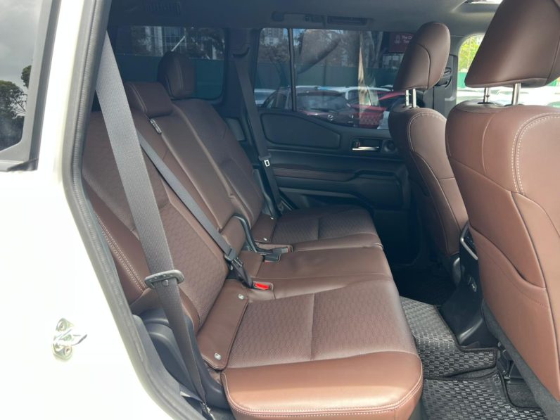 
								Land cruiser prado J250 full									