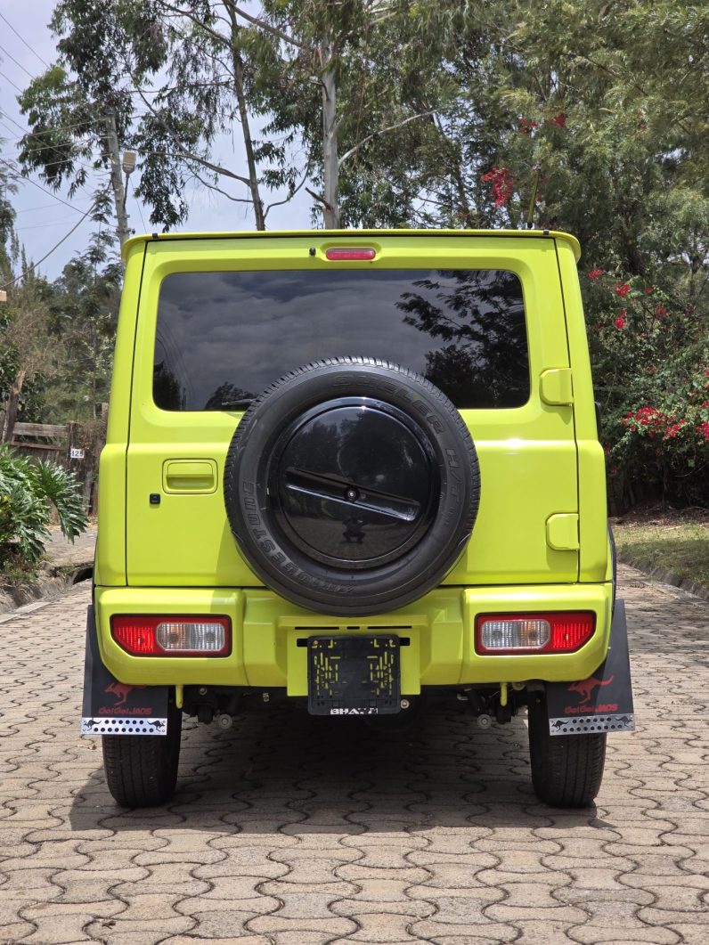 
								Suzuki Jimny full									