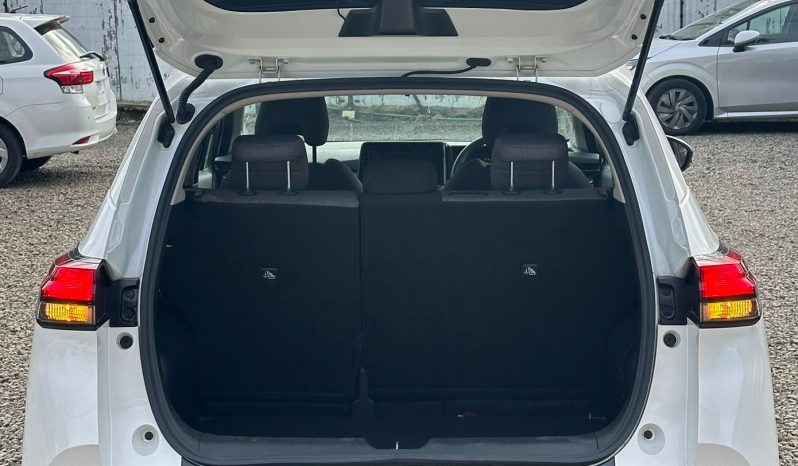 
								Nissan Note full									