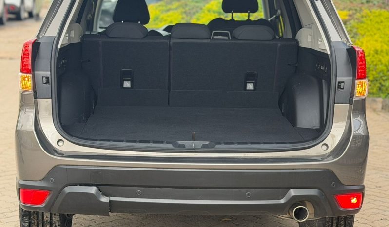 
								Subaru Forester SK9 full									