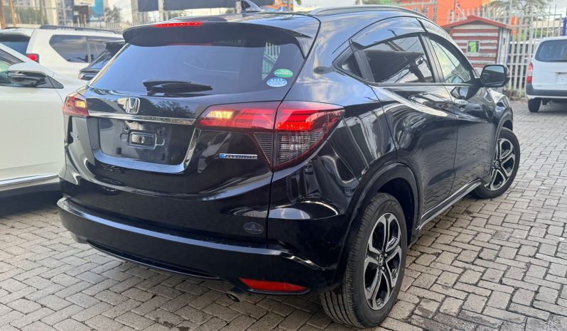 
								Honda Vezel full									