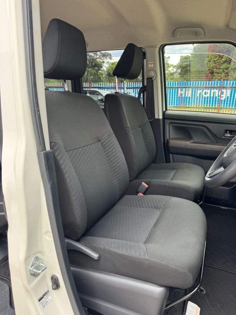 
								Daihatsu Thor full									
