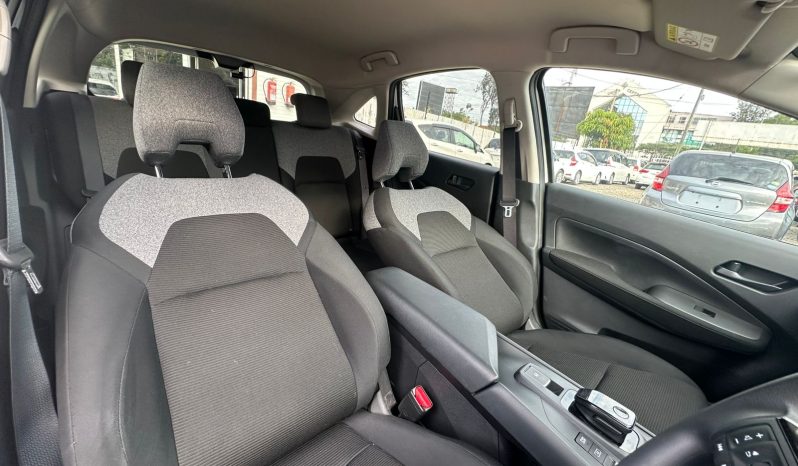 
								Nissan Note full									