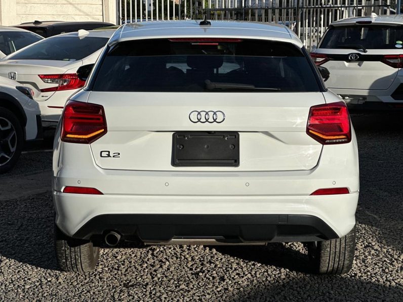 
								Audi Q2 full									