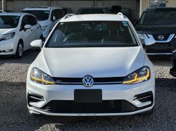 Volkswagen Golf variant R line