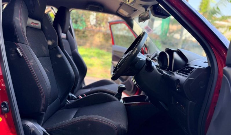 
								Suzuki Swift Sport full									