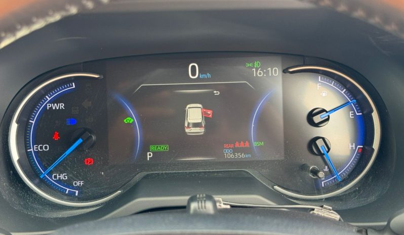 
								Toyota RAV4 full									