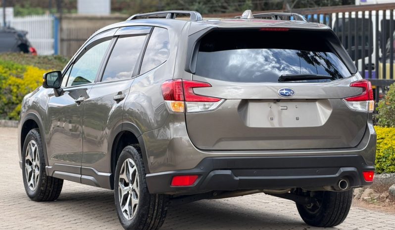 
								Subaru Forester SK9 full									