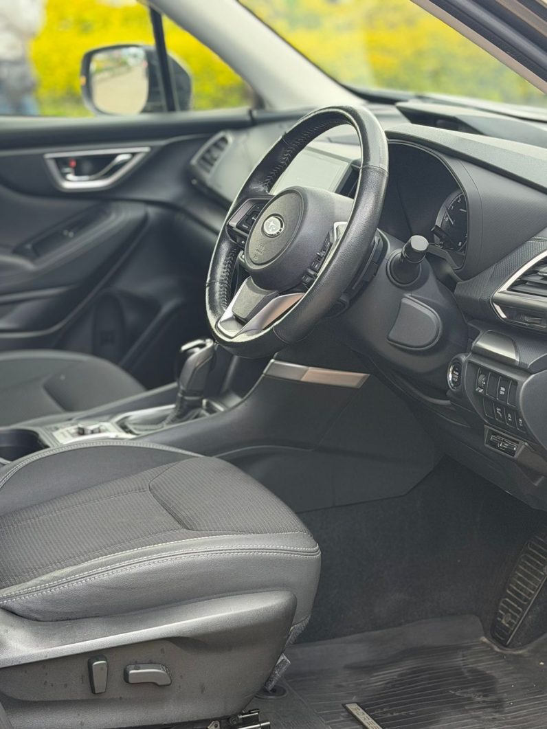 
								Subaru Forester SK9 full									