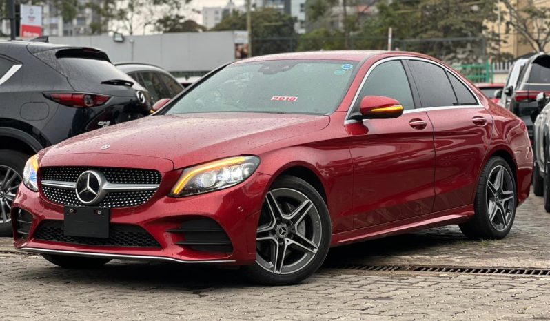 
								Mercedes Benz C200 full									