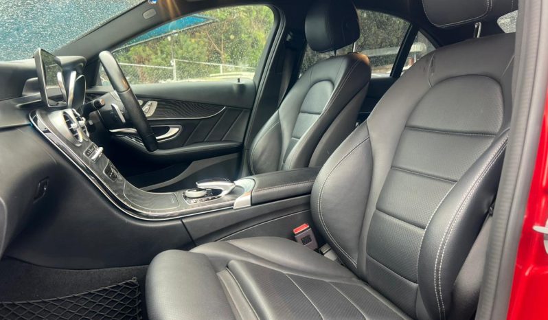 
								Mercedes Benz C200 full									