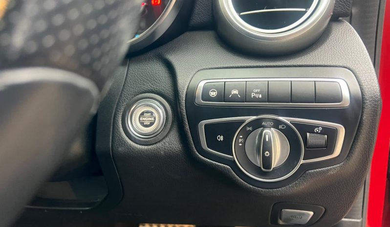 
								Mercedes Benz C200 full									