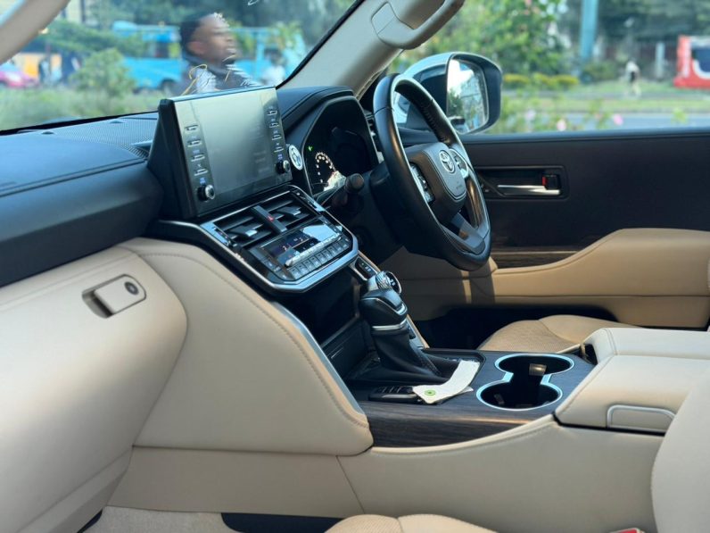 
								Toyota Land Cruiser LC300 ZX full									