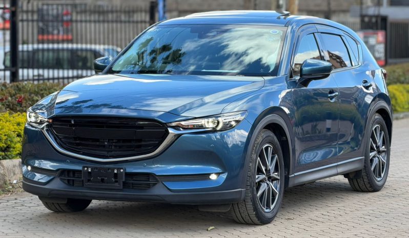 
								Mazda CX-5 full									