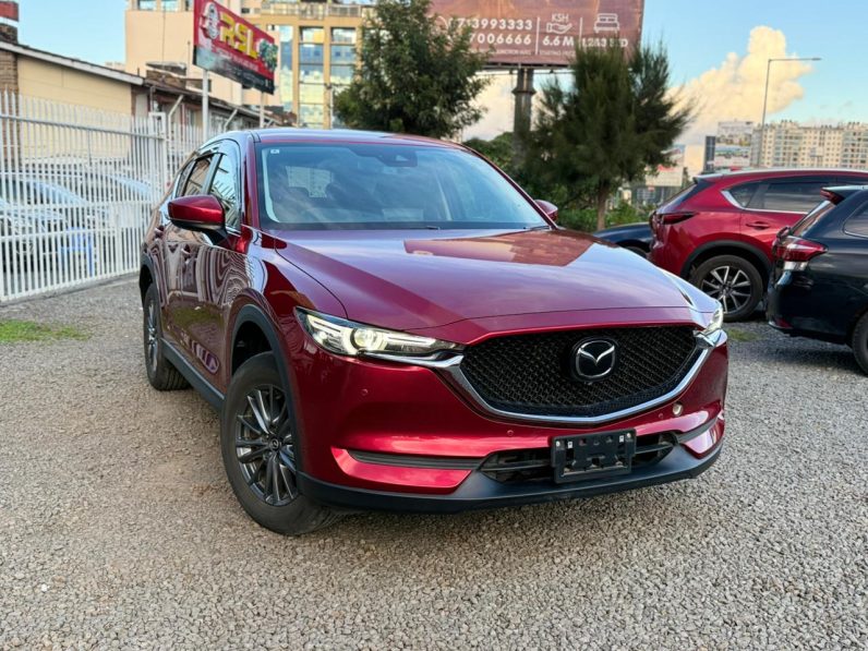 
								Mazda Cx-5 full									