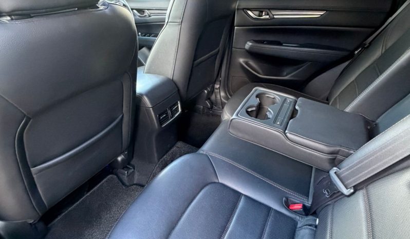 
								Mazda CX-5 full									