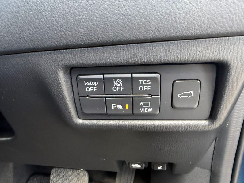 
								Mazda CX-5 full									