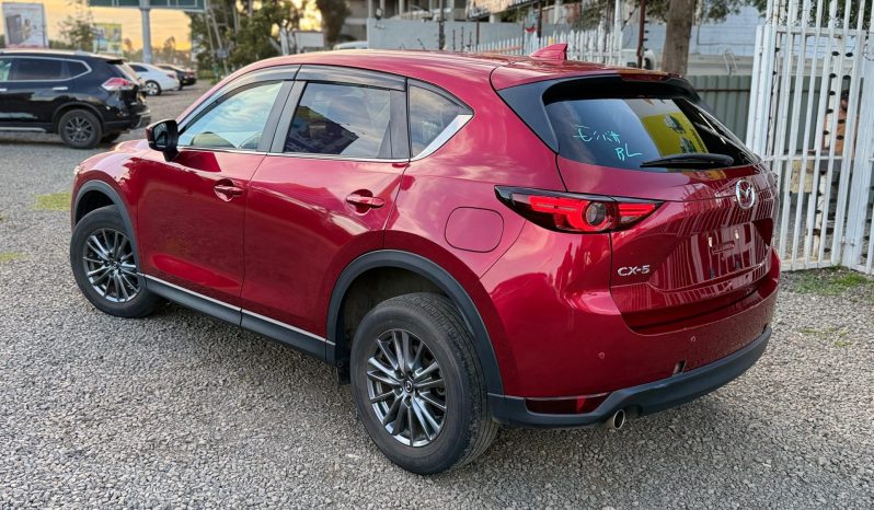 
								Mazda Cx-5 full									