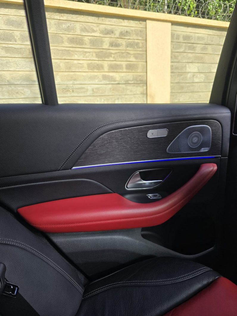 
								Mercedes-Benz GLE 400d full									