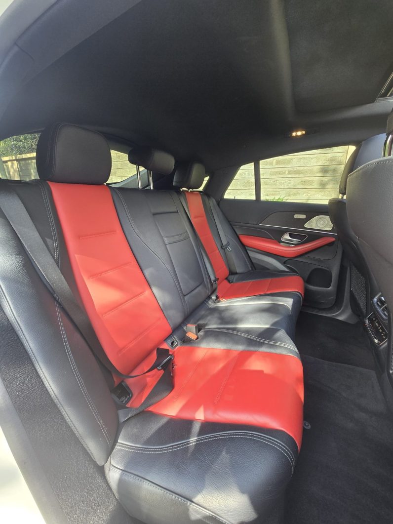 
								Mercedes-Benz GLE 400d full									