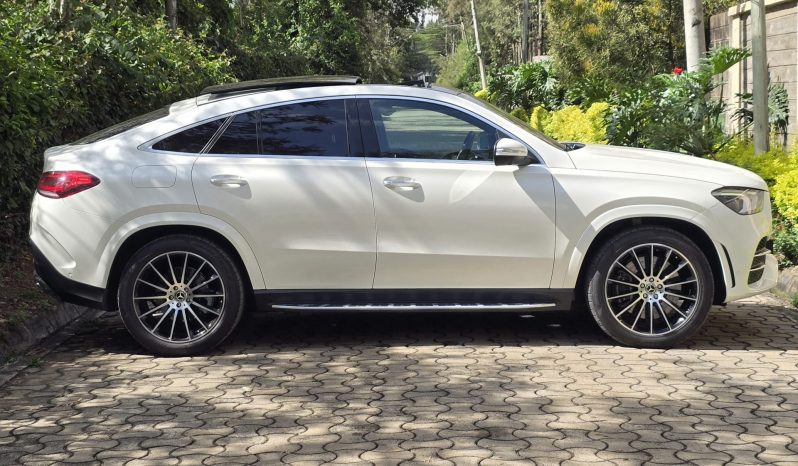 
								Mercedes-Benz GLE 400d full									