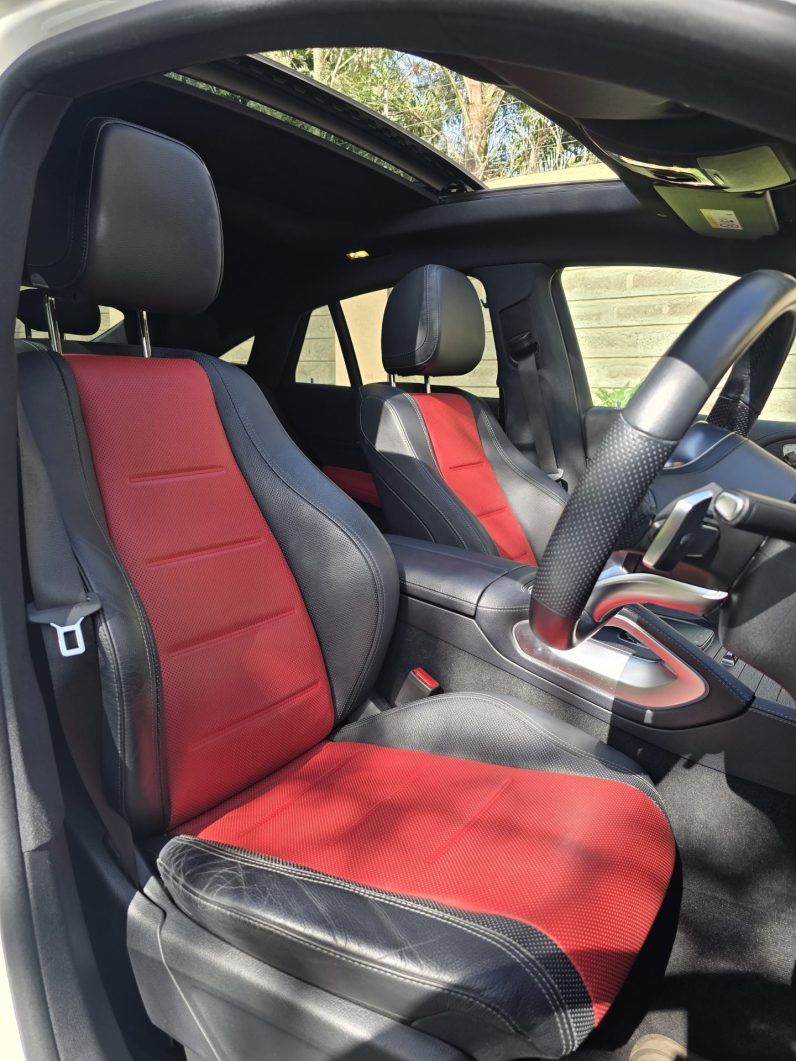 
								Mercedes-Benz GLE 400d full									