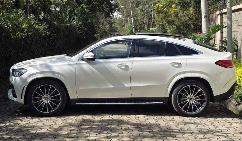 
								Mercedes-Benz GLE 400d full									