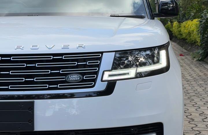 
								Range Rover Vogue full									