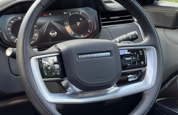 
								Range Rover Vogue full									