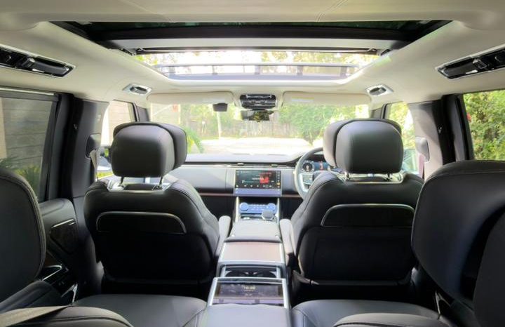 
								Range Rover Vogue full									