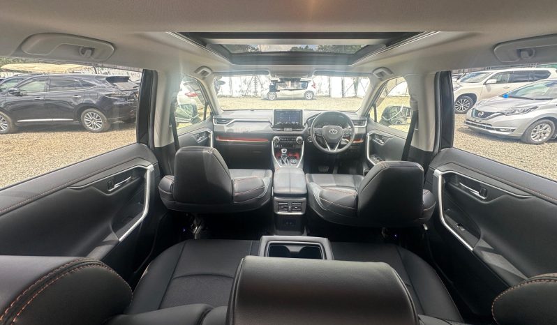 
								Toyota Rav4 Adventure full									