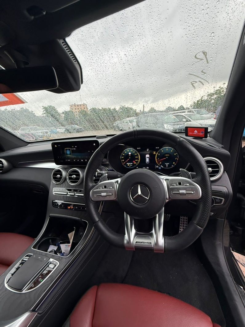 
								Mercedes-Benz GLC 43 full									