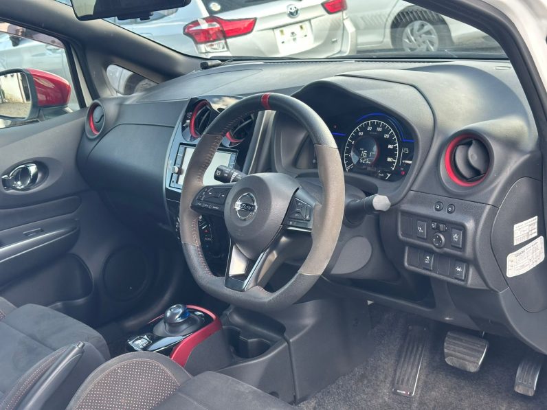 
								Nissan Note Epower Nismo full									