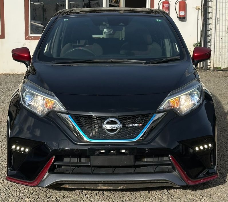 
								Nissan Note Epower Nismo full									